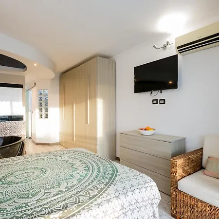 204 Atalaya 2 Bedrooms, Sea View, Private Parking * אדחה