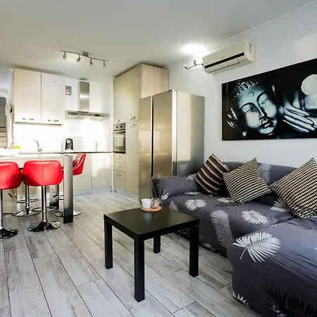 公寓 204 Atalaya 2 Bedrooms, Sea View, Private Parking