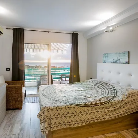 Apartament 204 Atalaya 2 Bedrooms, Sea View, Private Parking *